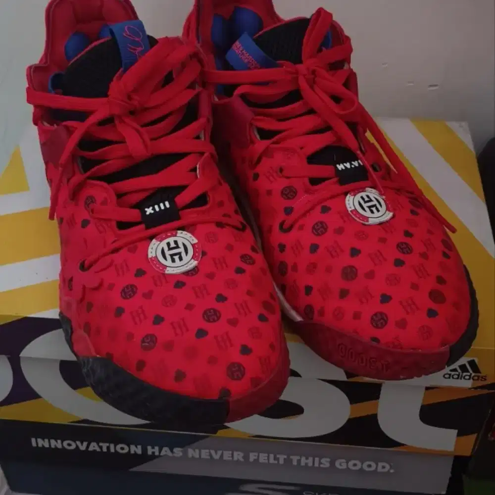 Sepatu basket harden vol 6 las vegas red