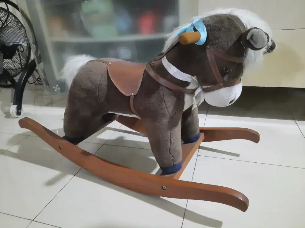 Mainan Kuda kudaan anak