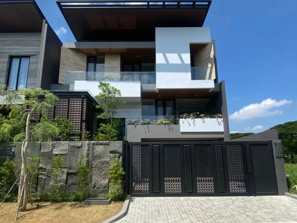 Jual rumah waterfront citraland siap huni