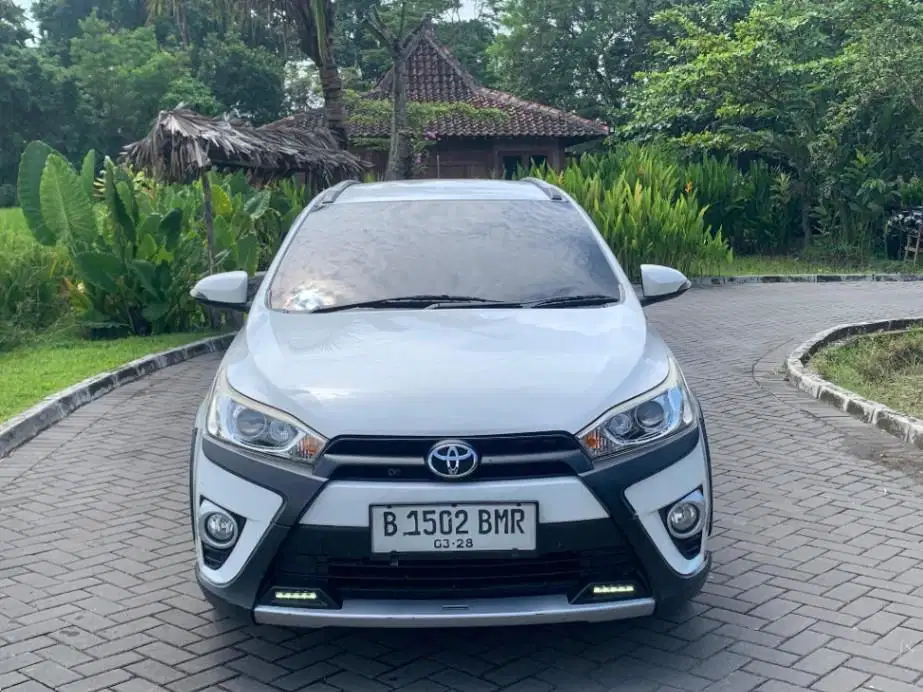 Toyota Yaris TRD Sportivo Heykers Metik 2017 Low Km Service Record