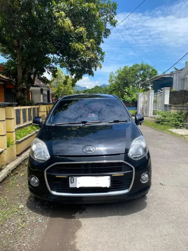 Daihatsu Ayla 2015