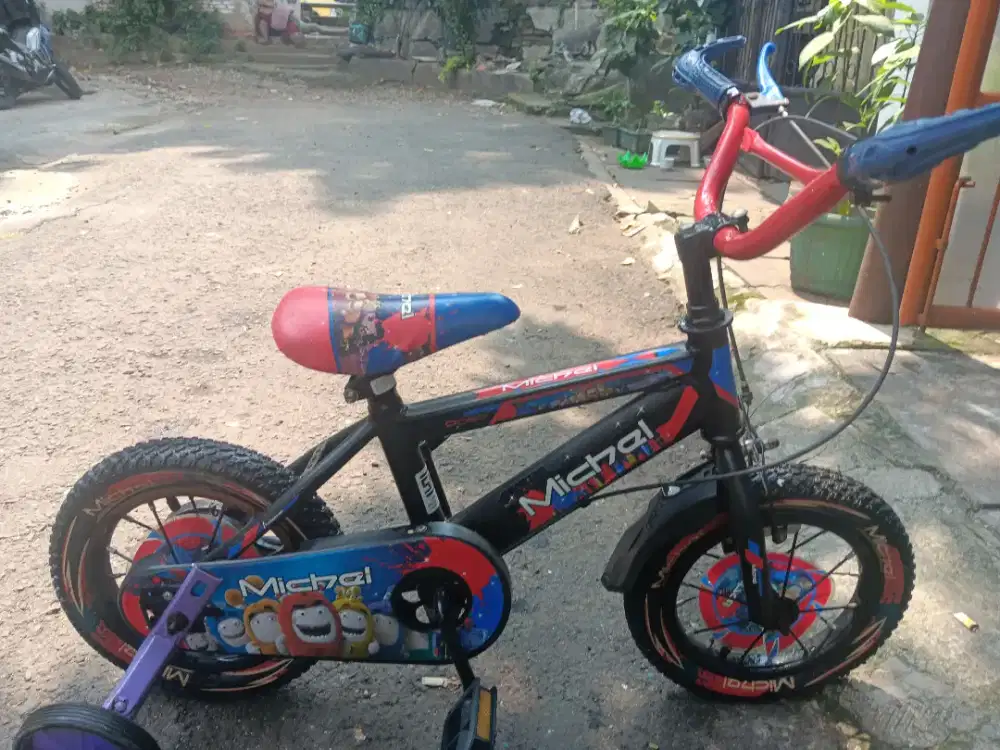Jual cepat sepeda anak roda 4 dan 3 merk michel dan family