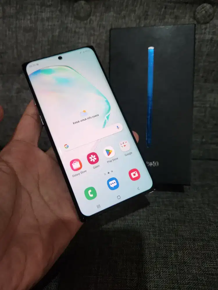 Samsung note 10 8/256 resmi Indonesia kondisi mulus
