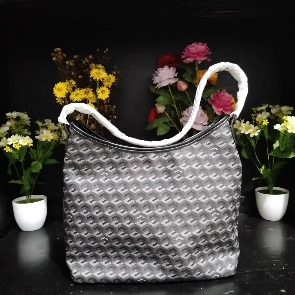 Tas Christy Ng Alesso L Black