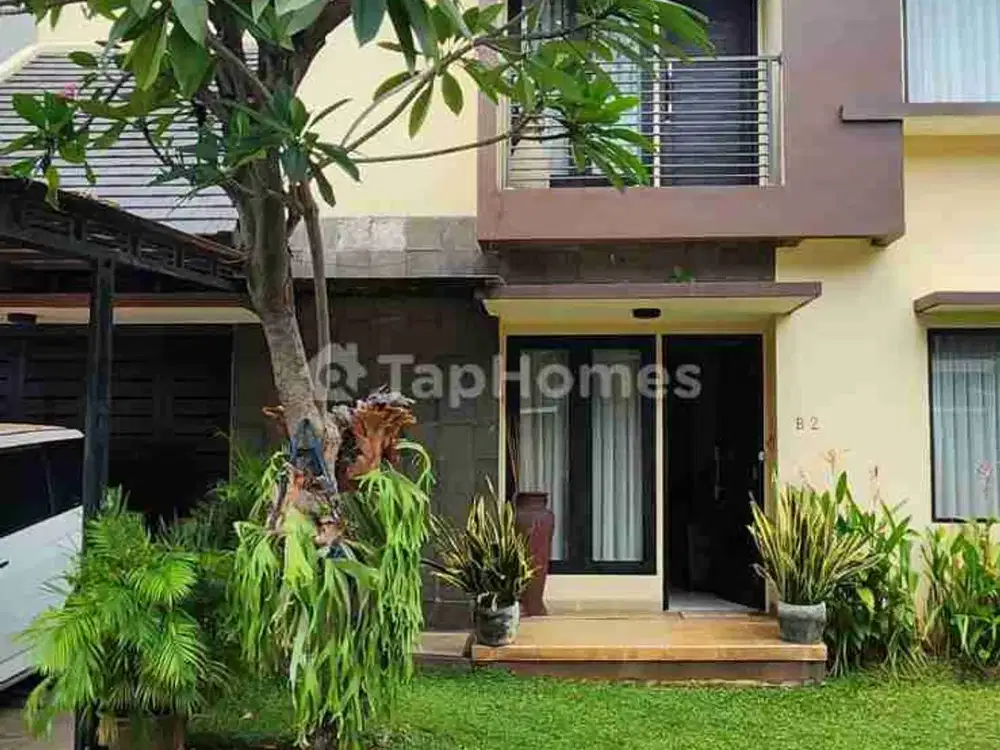 di jual rumah lokasi strategis di pejaten timur tanah luas harga menarik