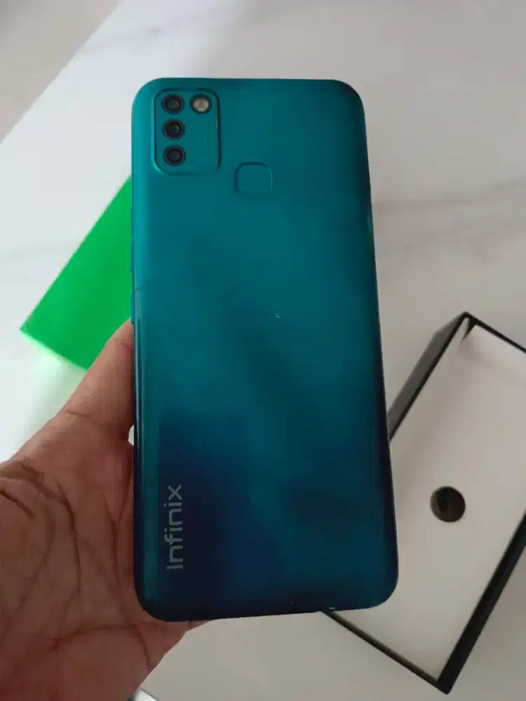 Infinix smart 6 ram 3/64 + dus