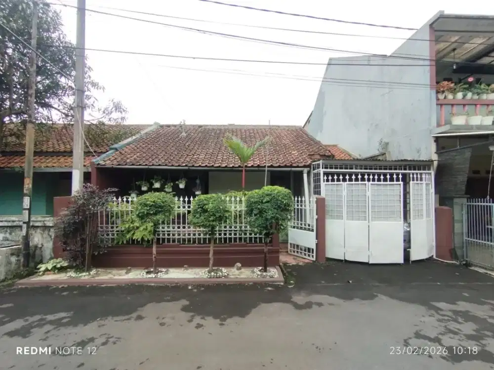 Semi Furnished! Rumah Siap Huni di Sukamenak Indah, Lingkungan Aman