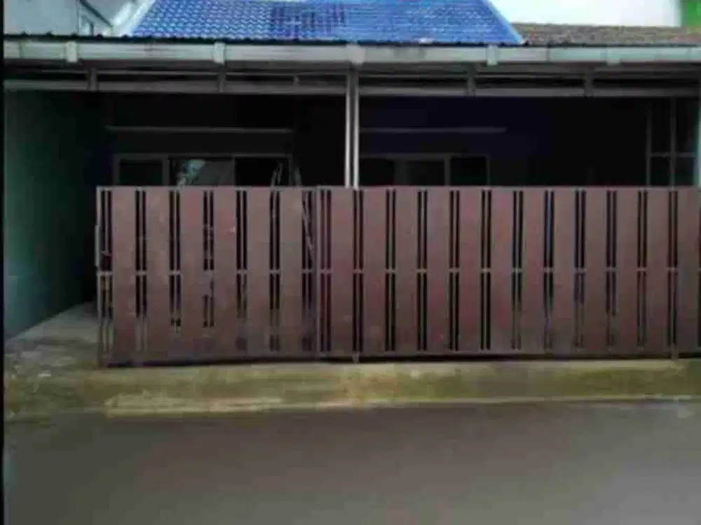 DISEWAKAN RUMAH DI PURI ANJASMORO SEMARANG BARAT