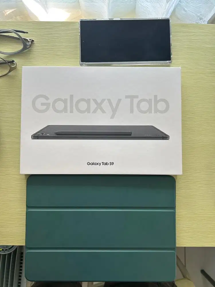 tab s9 biasa wifi only sein garansi off black s-pen ada mint condition