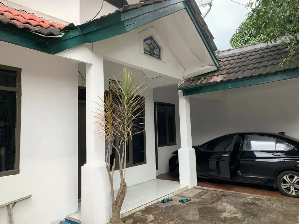 DiSEWAKAN RUMAH COCOK juga  UNTUK OFFICE