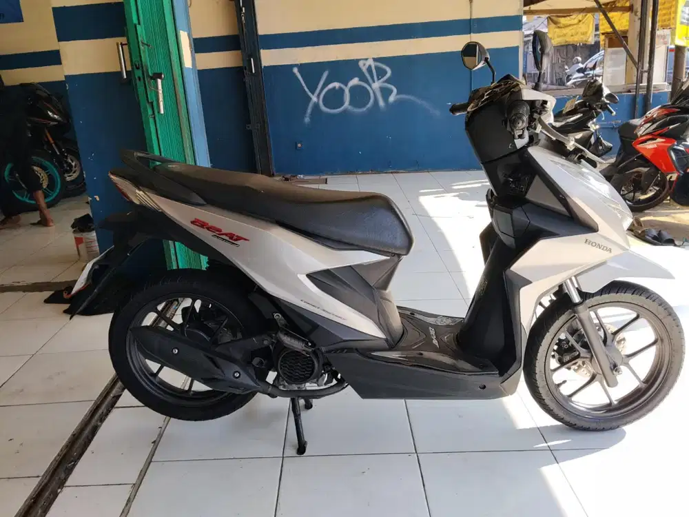 jual honda beat delux siap pakai gress