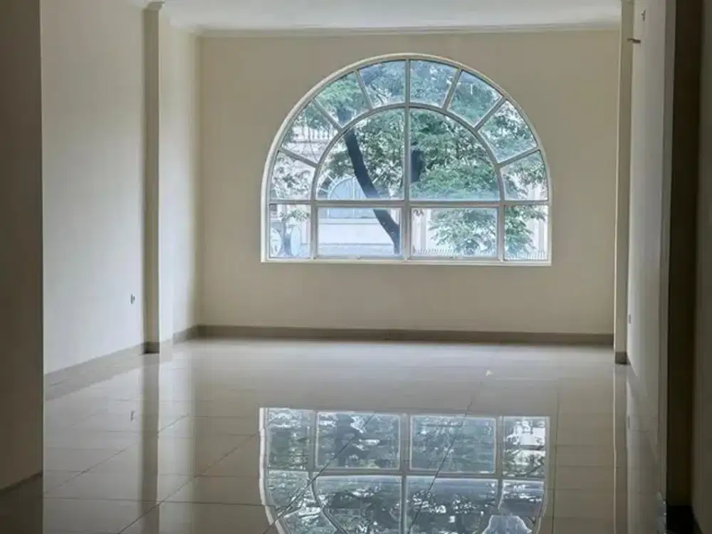 Disewakan & Dijual Ruko Gandeng Food City 4,5X19