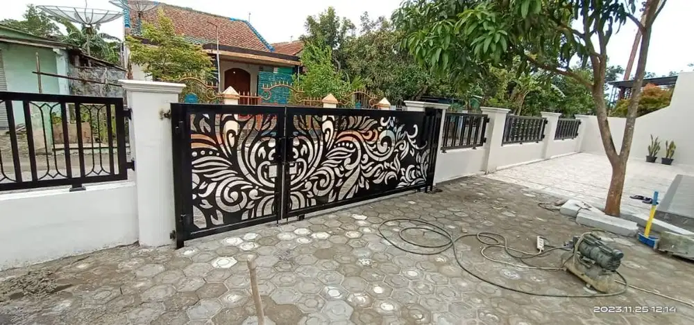 Pagar rumah minimalis besi holo tahan karatan. kebumen