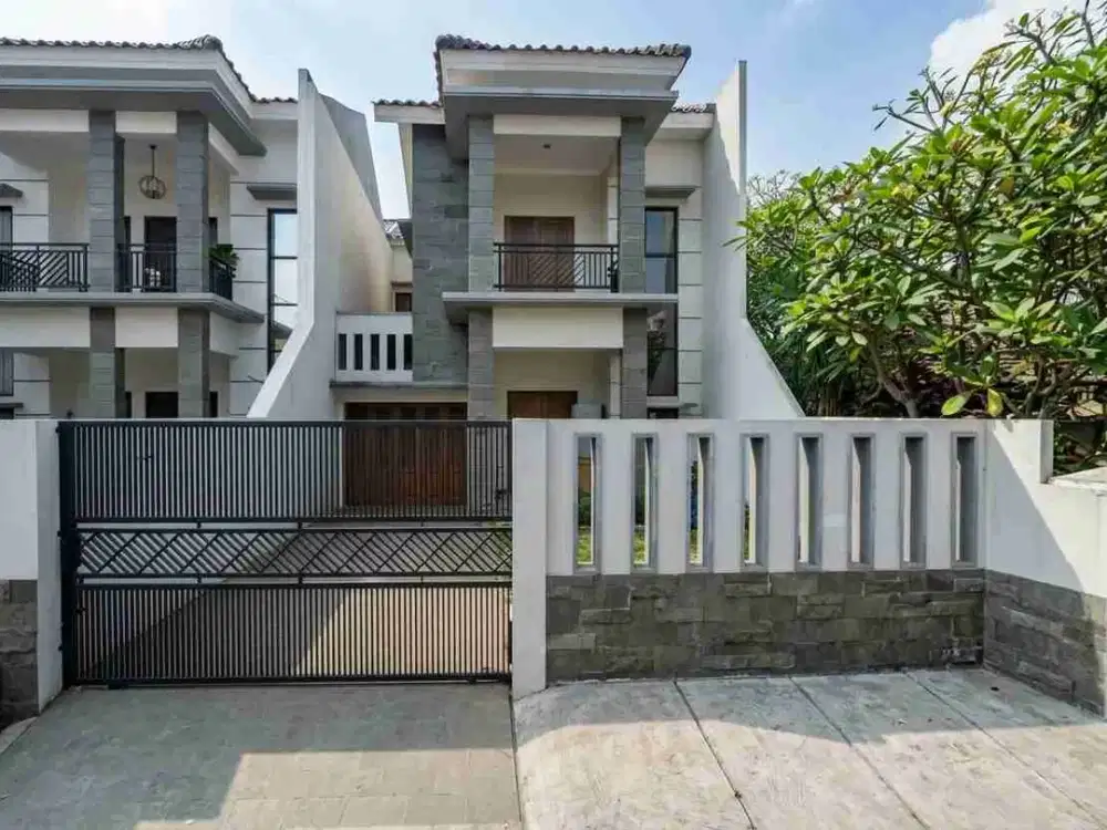 Jual Rumah Modern 2 Lantai di Area Tenang Pejaten Barat