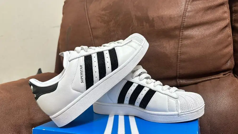 PRELOVED adidas SUPERSTAR II W