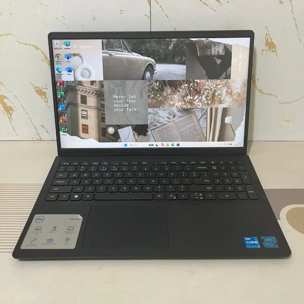 Laptop Dell Inspiron 15 3520.