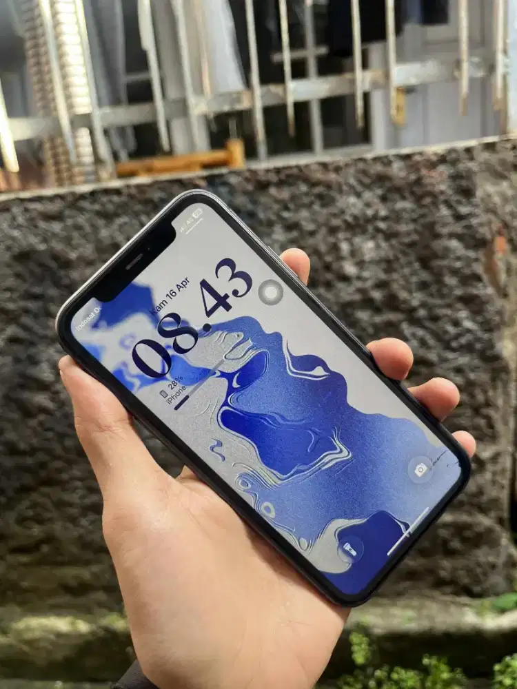 iPhone 11 64gb Beacukai