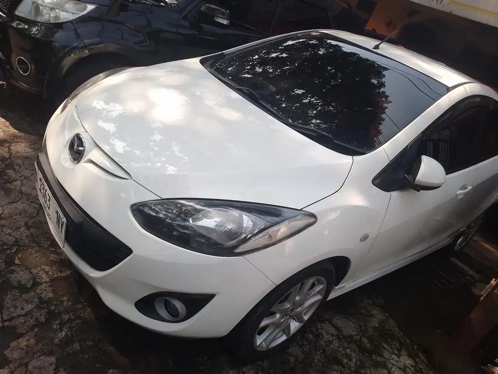 Mazda 2 2013 Bensin