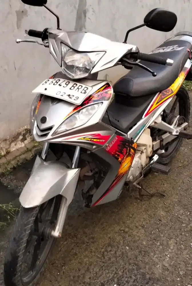 Jupiter murah 3,9jt tidaknego,pemakaian cewe,mesin standar halus