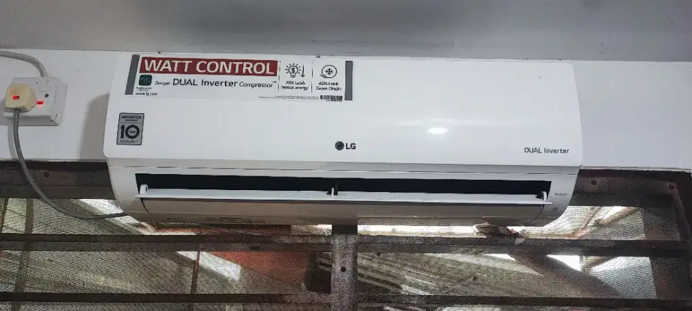 Dijual Murah AC LG 1/2 PK Dual Inverter