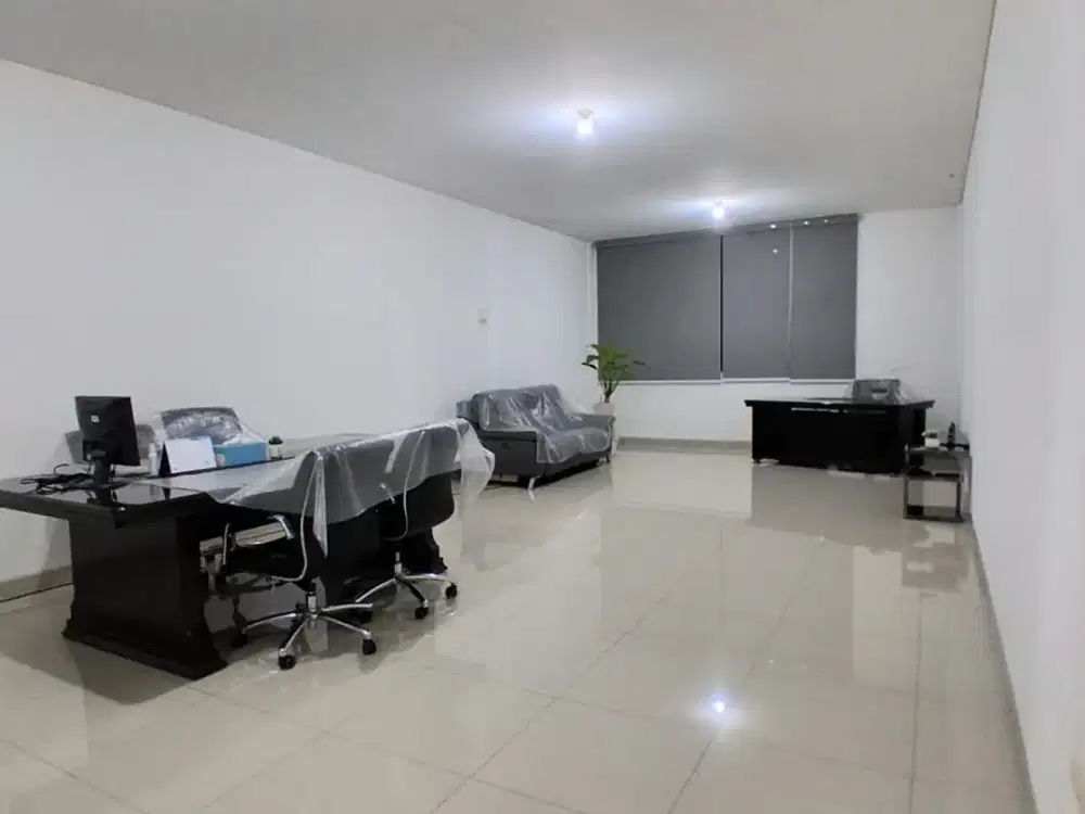 Ruko Siap Pakai Cocok untuk Kantor Mekar Wangi