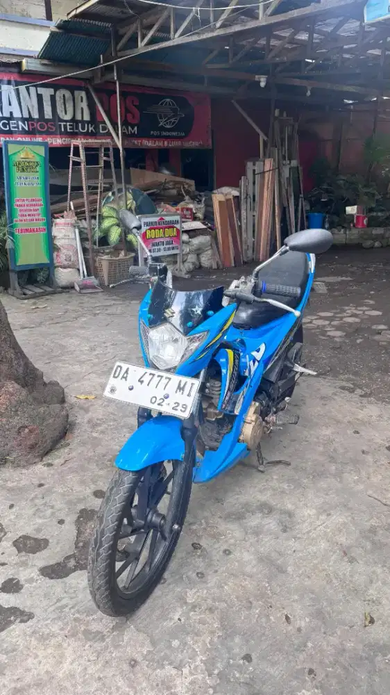 Di jual motor suzuki satria bima 2014.