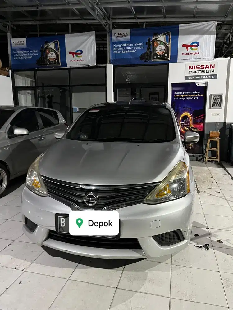 Nissan Grand Livina SV 2013, 1.5 MT