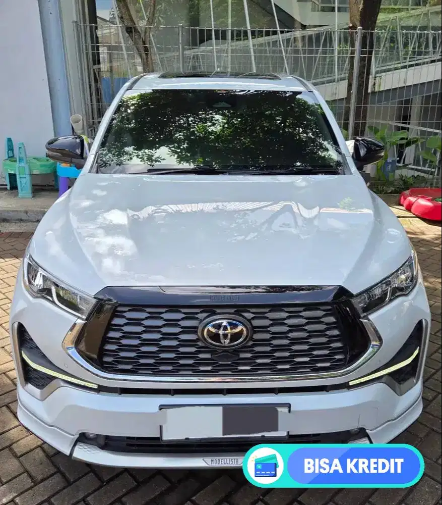 Toyota Innova Zenix Q Hybrid TSS 2022 Putih Mulus - Low KM (BU)