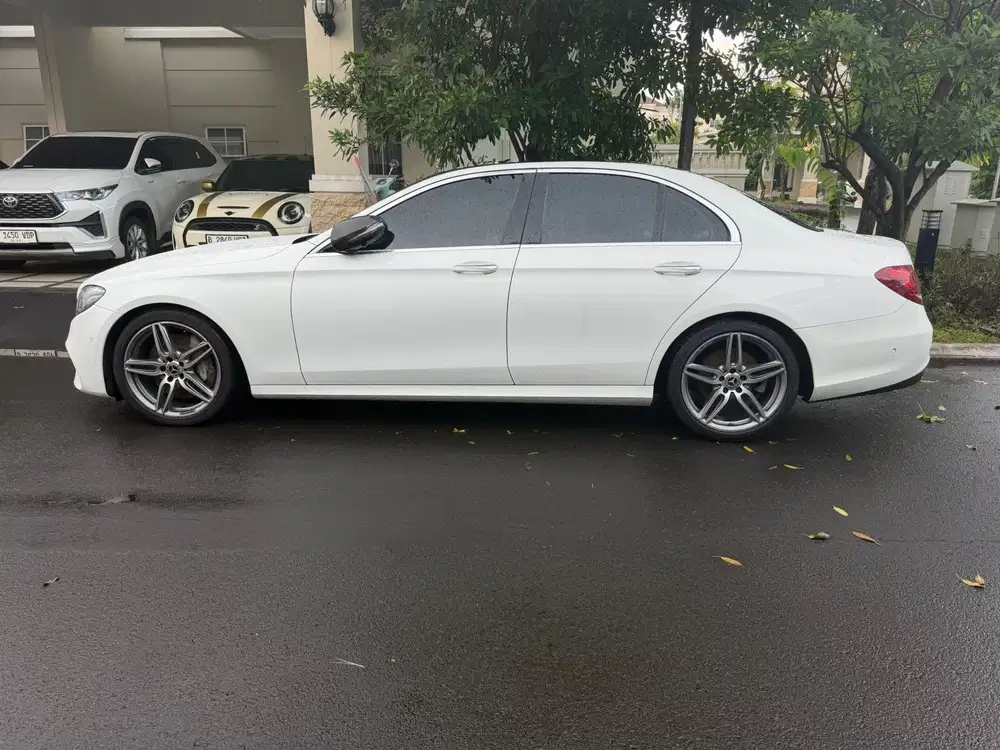 Mercedes-Benz E350 2019 Bensin