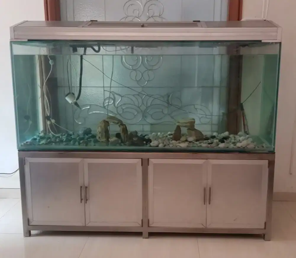 Aquarium Jumbo 180cm + Kabinet Aluminium Kokoh (Anti Karat)