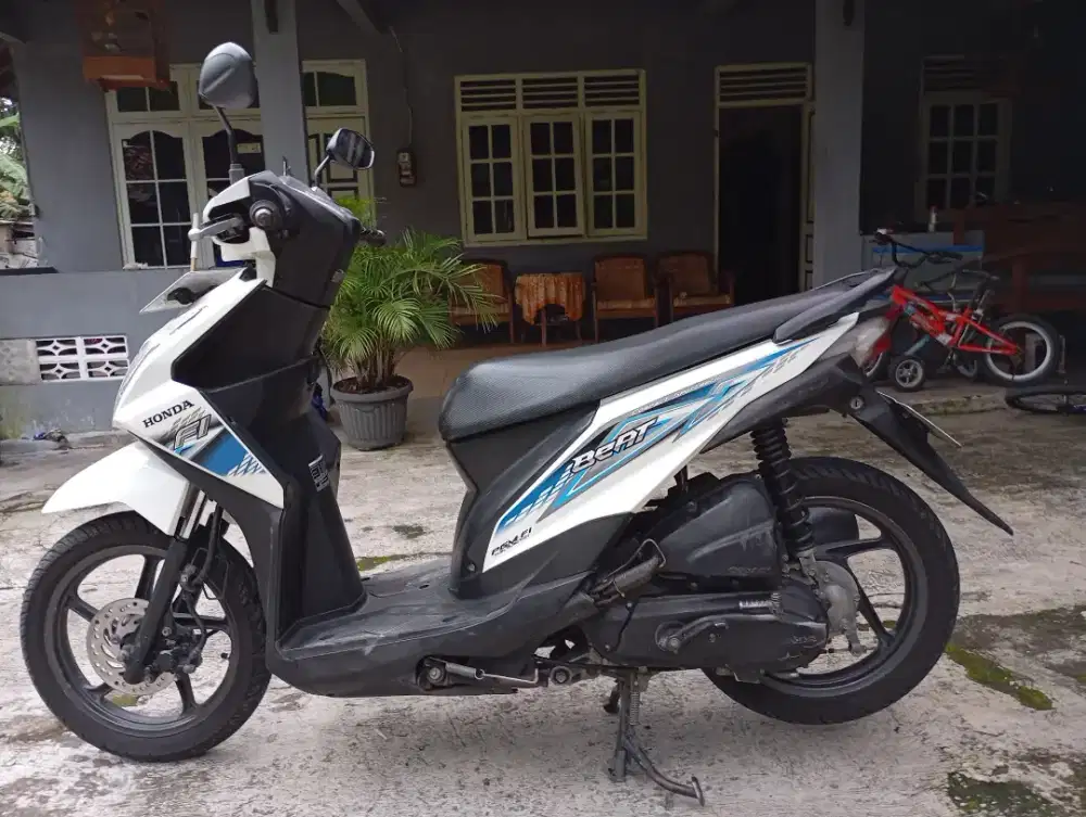 Jual honda beat apikan orisinil plat AB SLEMAN Th 2015 gak tembus