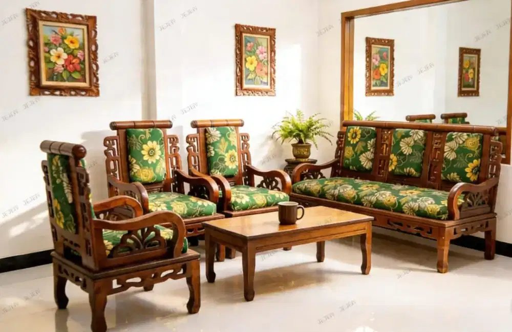 Set meja kursi hijau ukiran