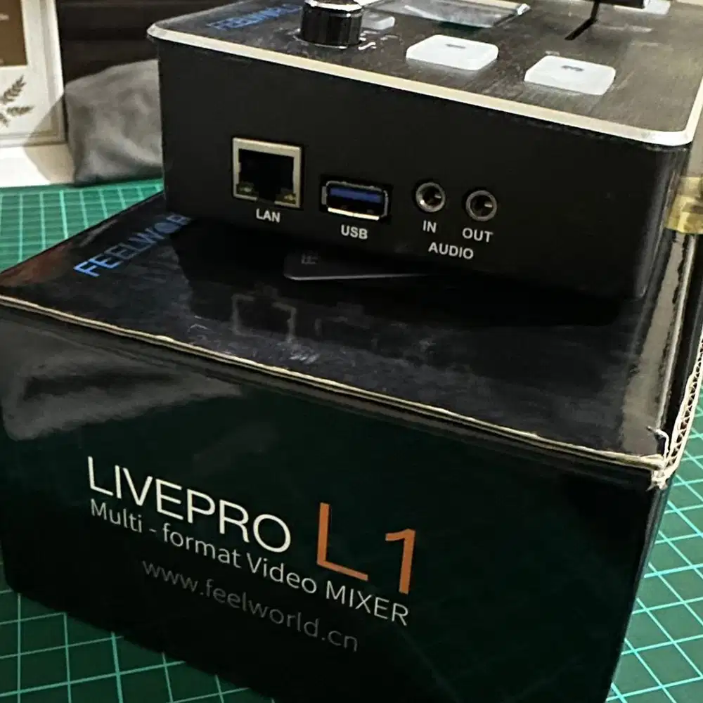 Video Mixer Feelworld L1