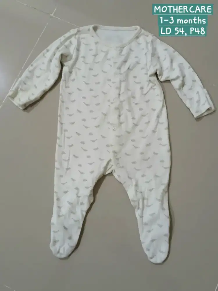Baju tidur bayi My First Dino sleepsuit Mothercare 1-3 months,preloved