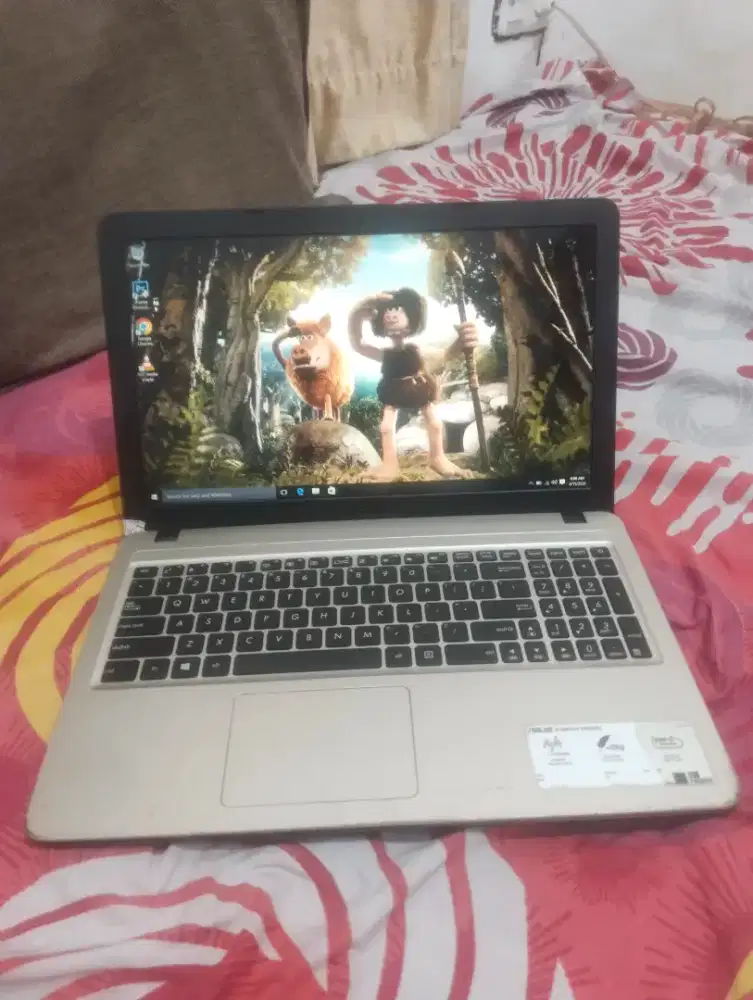 Laptop asus x540l