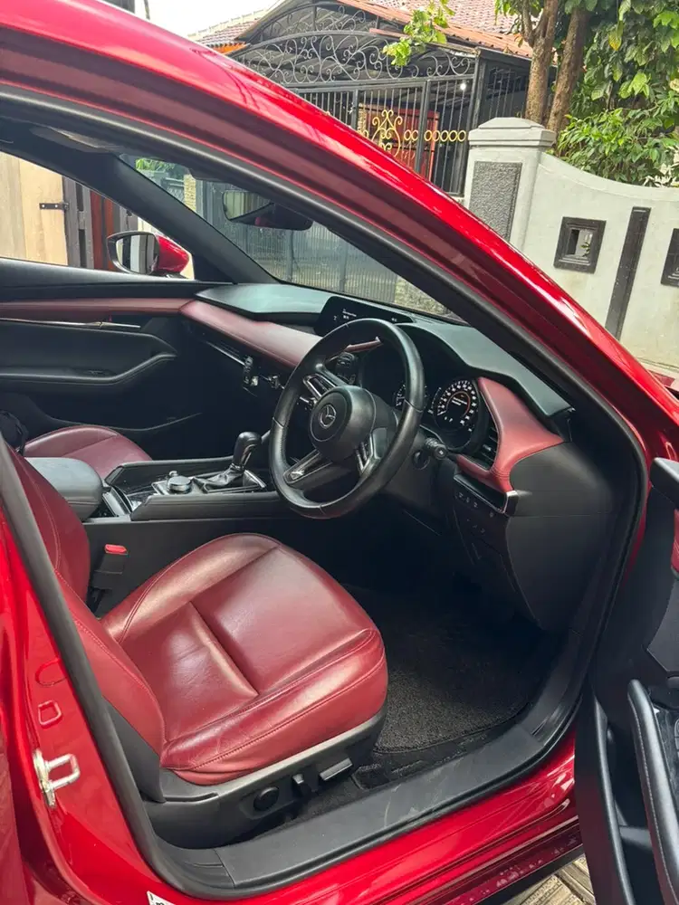 Mazda 3 Hatchback skyactiv 2.0 AT th2019 Bensin