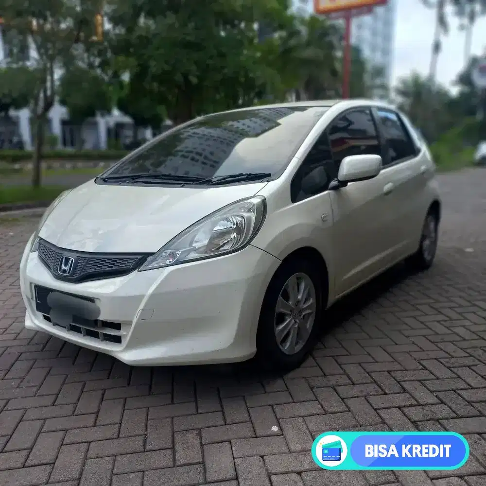 Dijual Cepat Honda Jazz 2011 S Matic Istimewa Tgn 1
