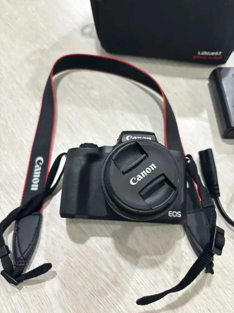 Kamera Canon M50 Like new full set