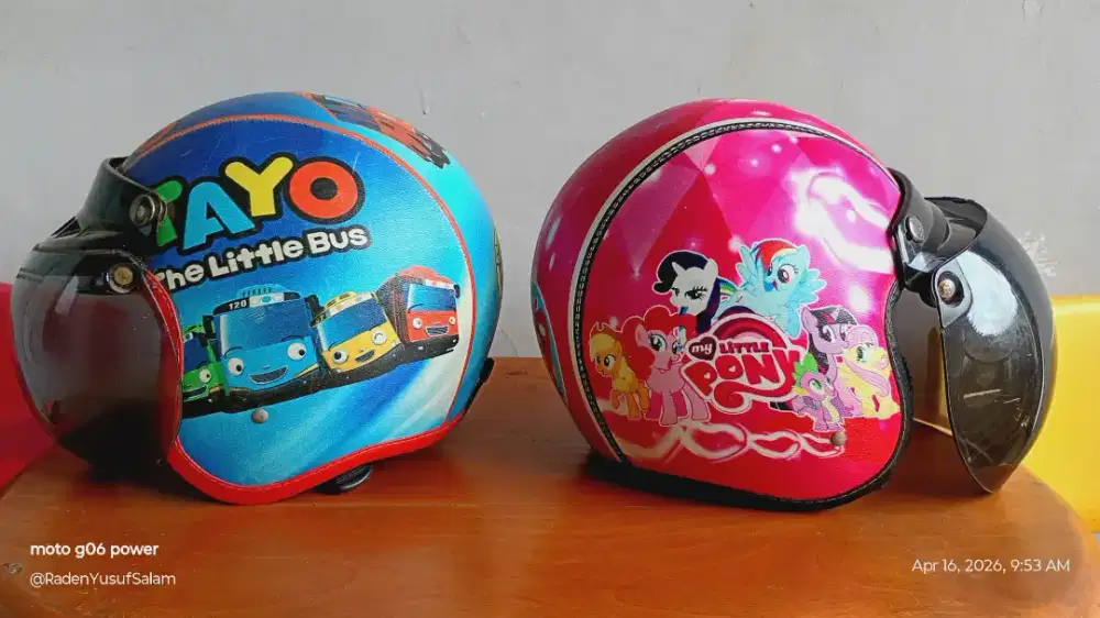Helm Anak Bus Tayo dan Little Pony Pink