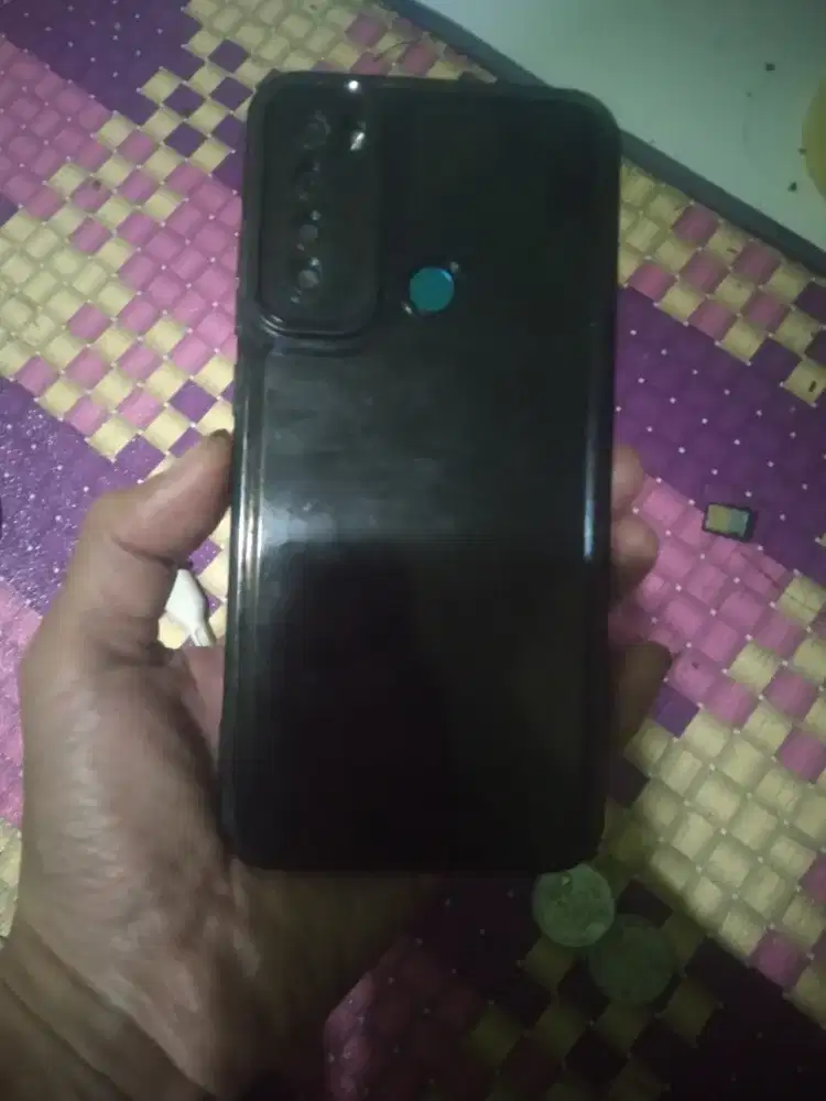 Redmi not 8 ram 4+1/64