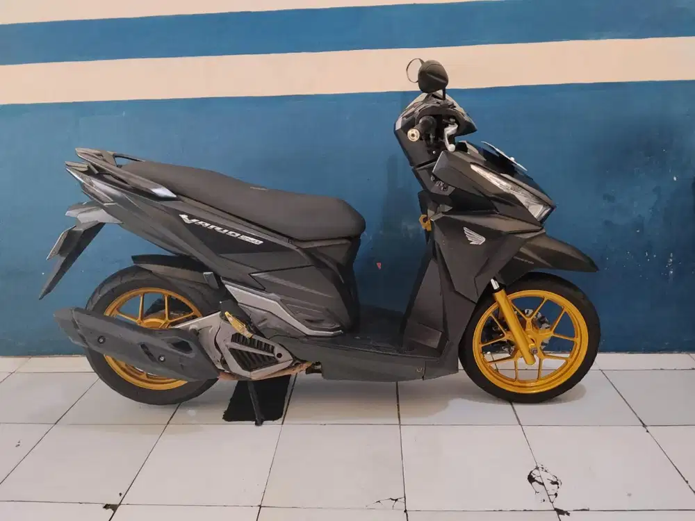 DIJUAL CEPAT HONDA VARIO LED OLD 2017 150CC  SUPER GRESS