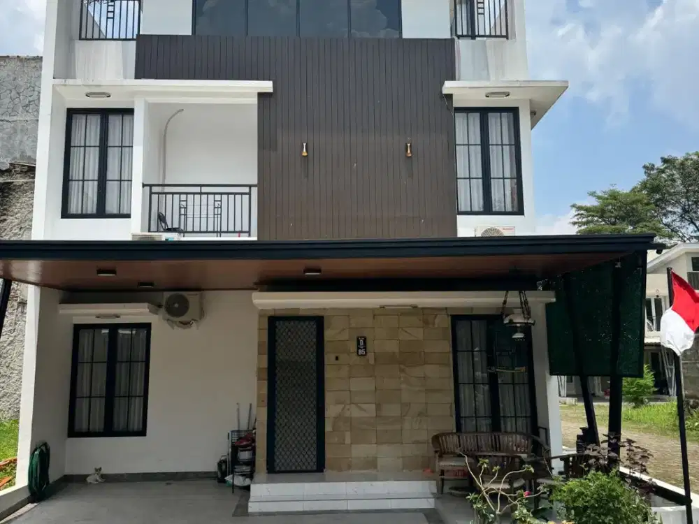 Rumah Posisi Hook Lokasi Dekat Tol Serpong Dan Stasiun Rawa Buntu