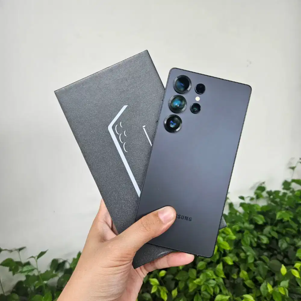 Samsung S25 Ultra 512gb sein like new