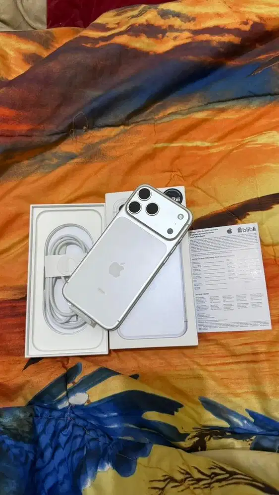 iPhone 17 Pro Max Silver 256gb resmi Blibli