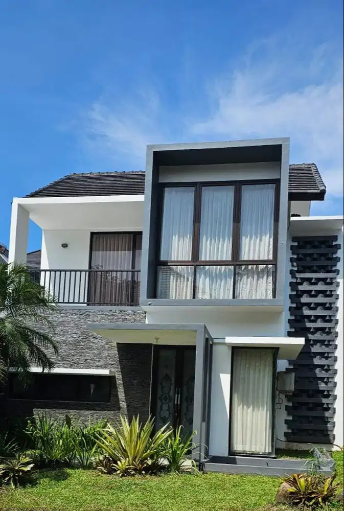 Disewakan Rumah Exclusive IJEN NIRWANA RESIDENCE siap huni