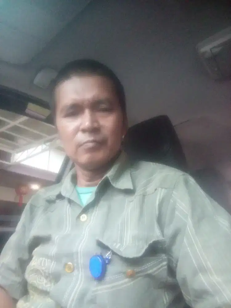 Saya mencarik kerjahan supir sim B1 polos