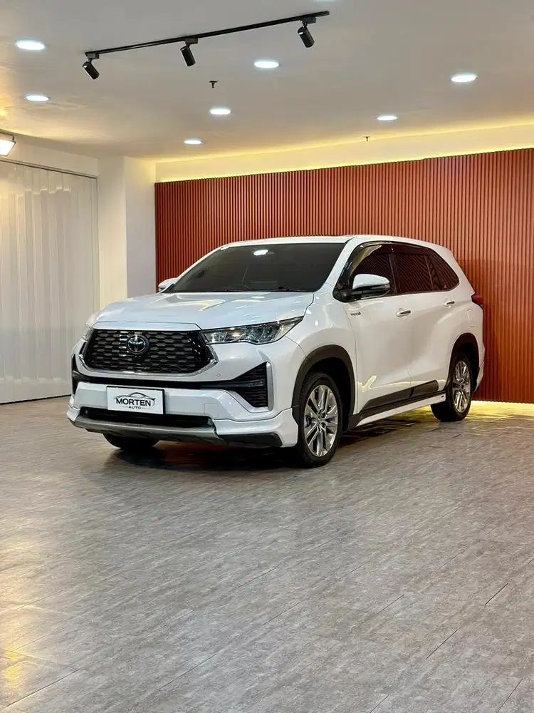 Innova Zenix Q Hybrid Modellista TSS 2025 odo  18 Ribuan