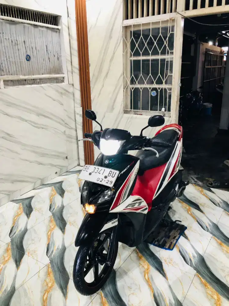 MIO GT TERBAIK 2014 Pajak Hidup