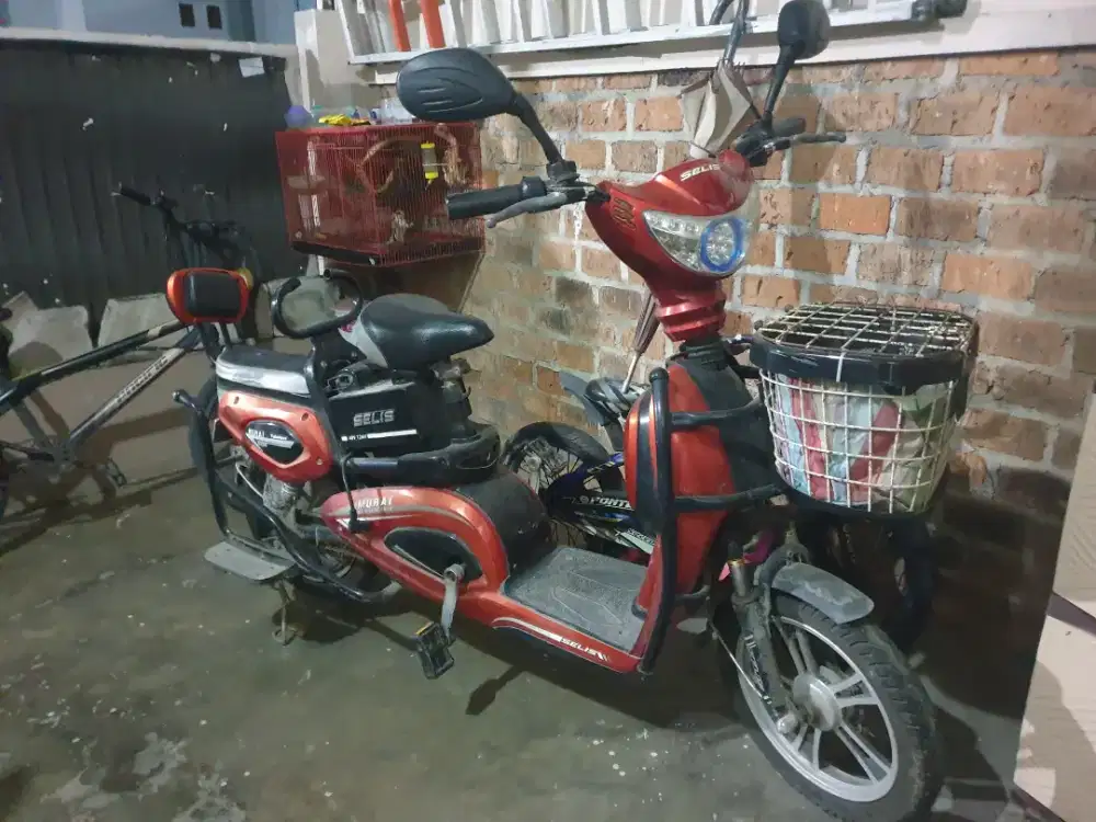 Sepeda listrik selis murai