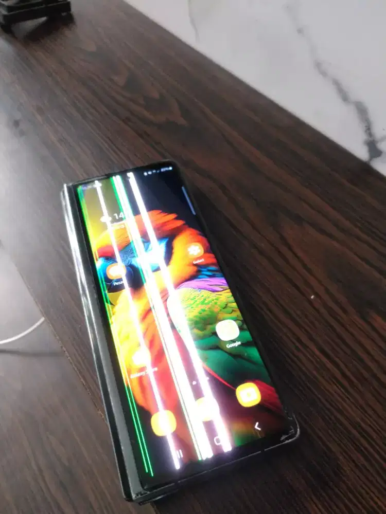 Samsung fold layar garis layar dalam mati